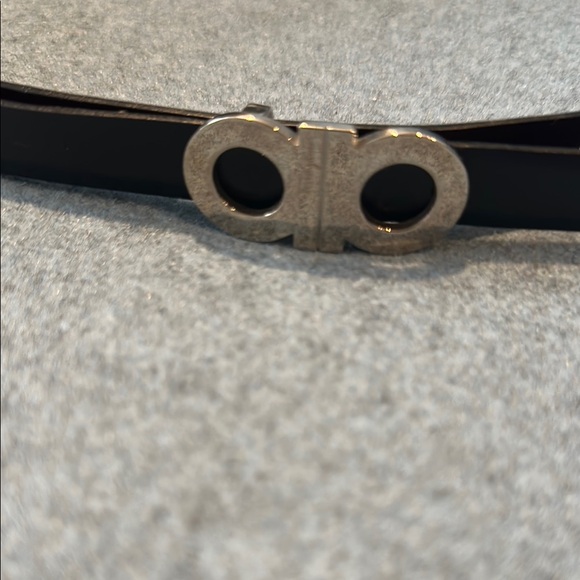 Salvatore Ferragamo Black and Red Leather Belt with Infinity Buckle - Picture 2 of 6